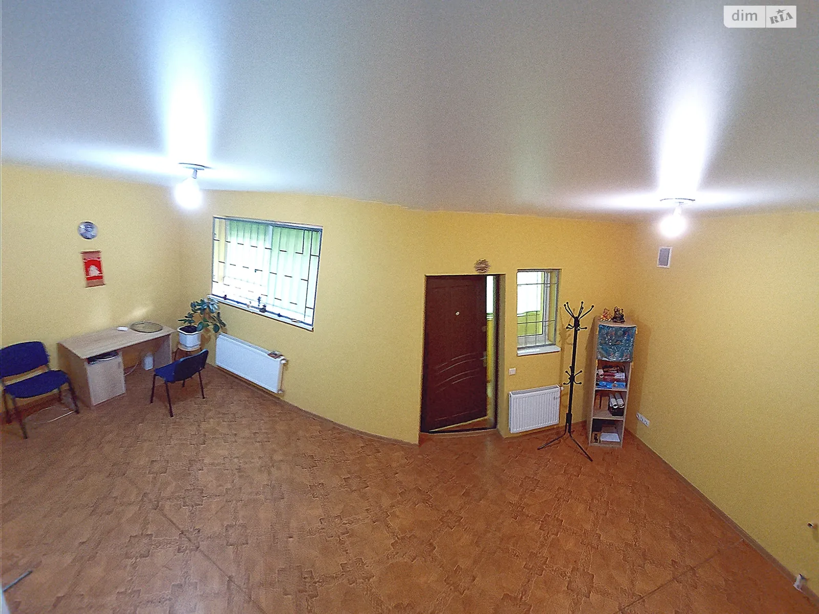Продается офис 42.8 кв. м в бизнес-центре, цена: 43200 $ - фото 1