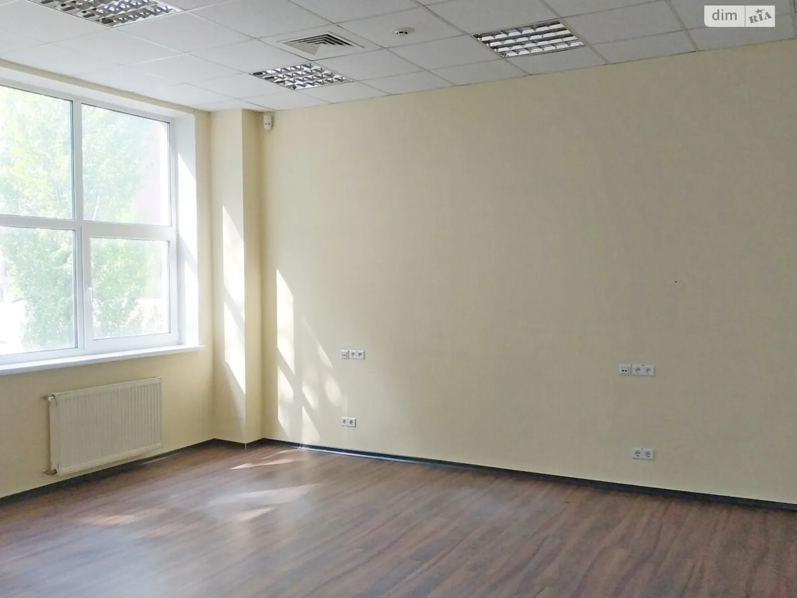 Здається в оренду офіс 126.9 кв. м в бізнес-центрі, цена: 41030 грн - фото 1