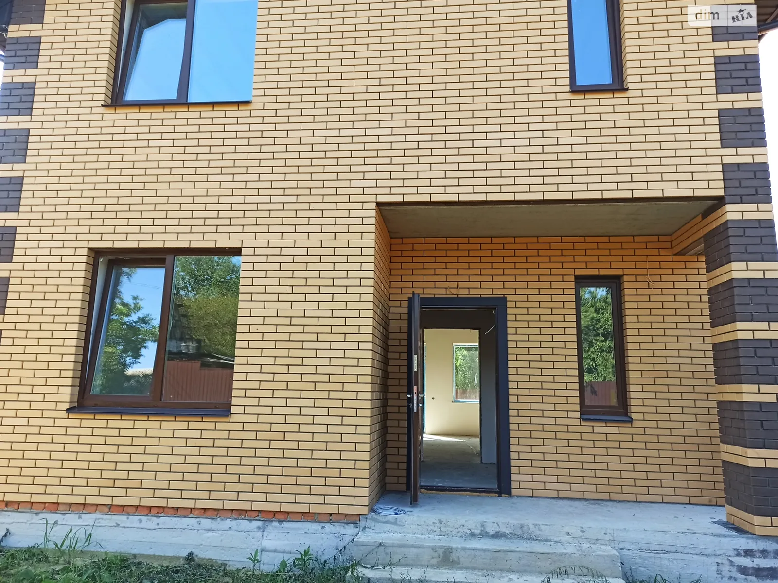 Продается дом на 2 этажа 125 кв. м с мансардой, цена: 87940 $ - фото 1