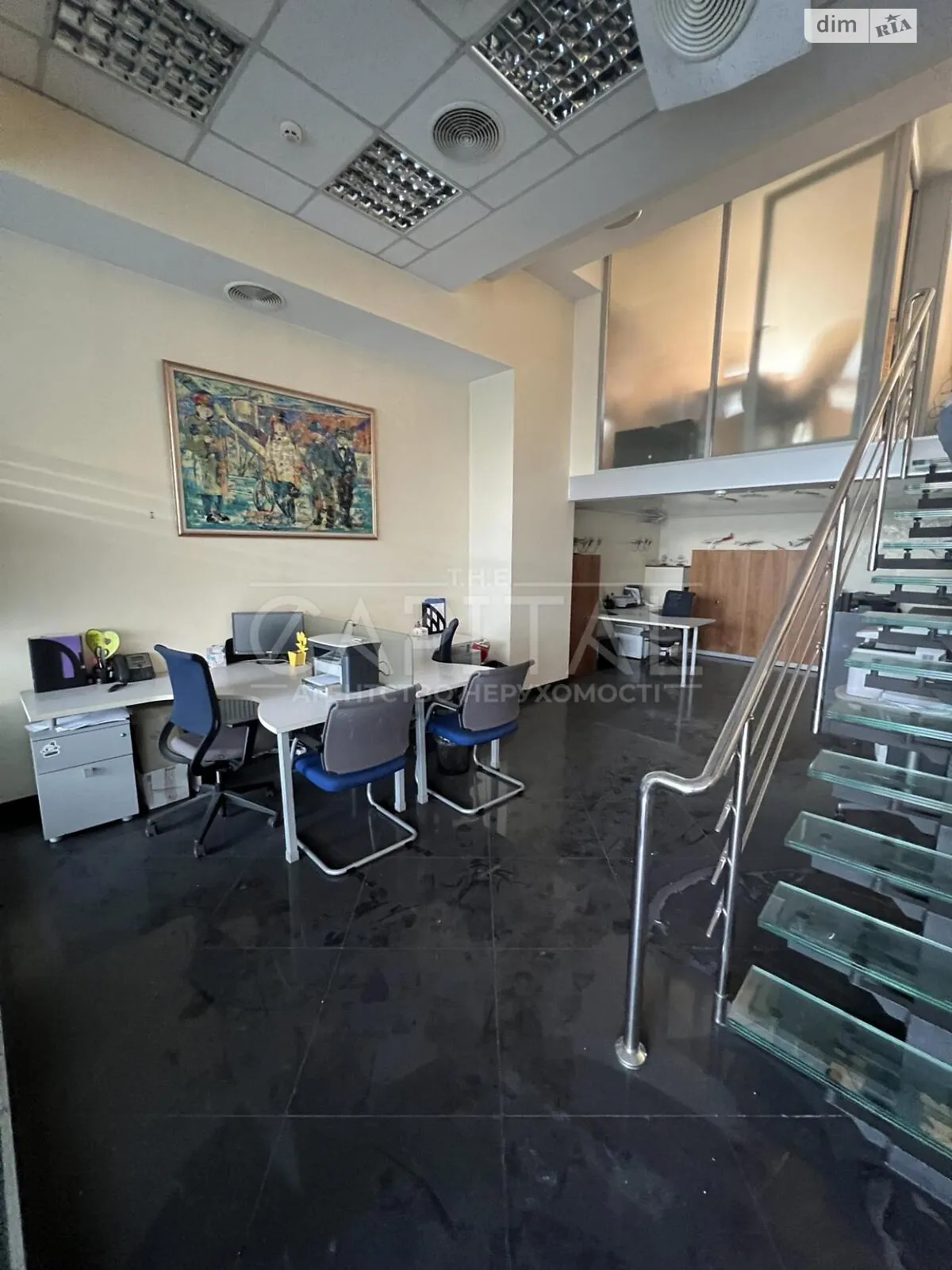 Продається офіс 123 кв. м в бізнес-центрі, цена: 210000 $ - фото 1