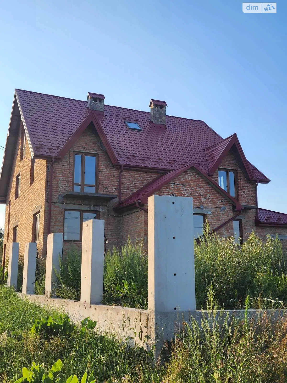 Продается дом на 2 этажа 251 кв. м с мансардой, цена: 199500 $ - фото 1