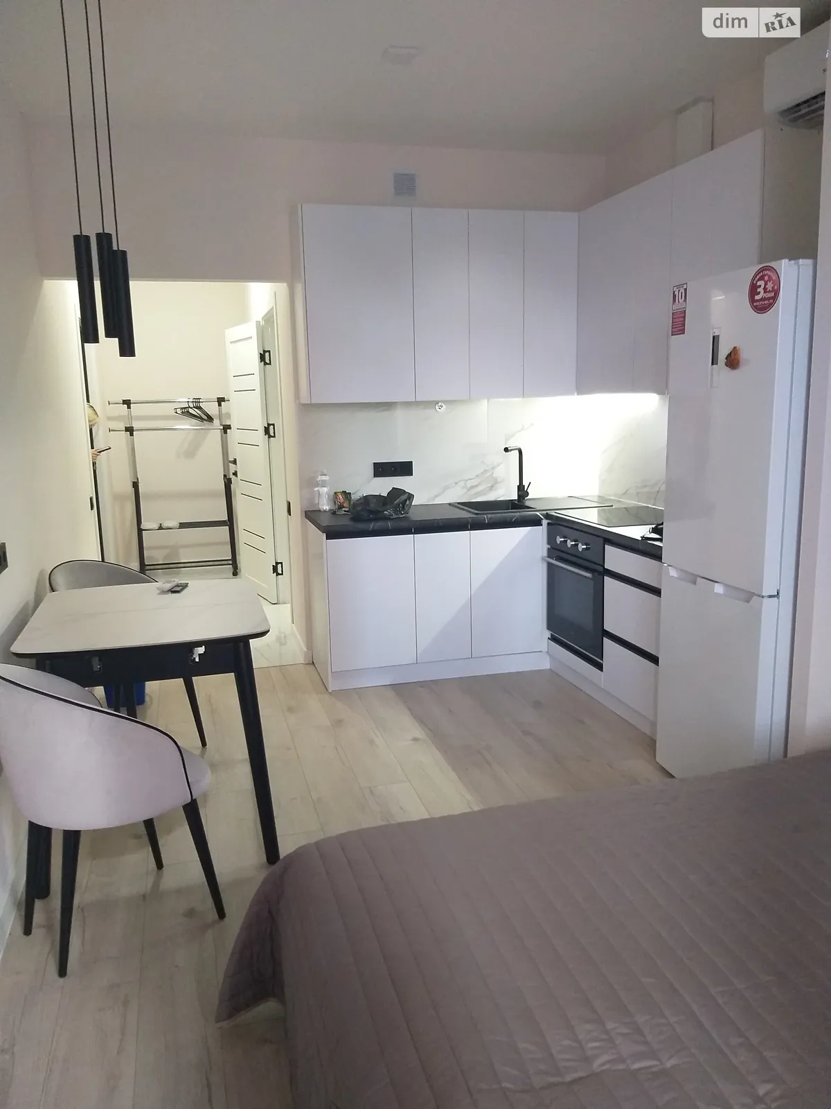 Продается 2-комнатная квартира 58 кв. м в Одессе, ул. Генуэзская - фото 1