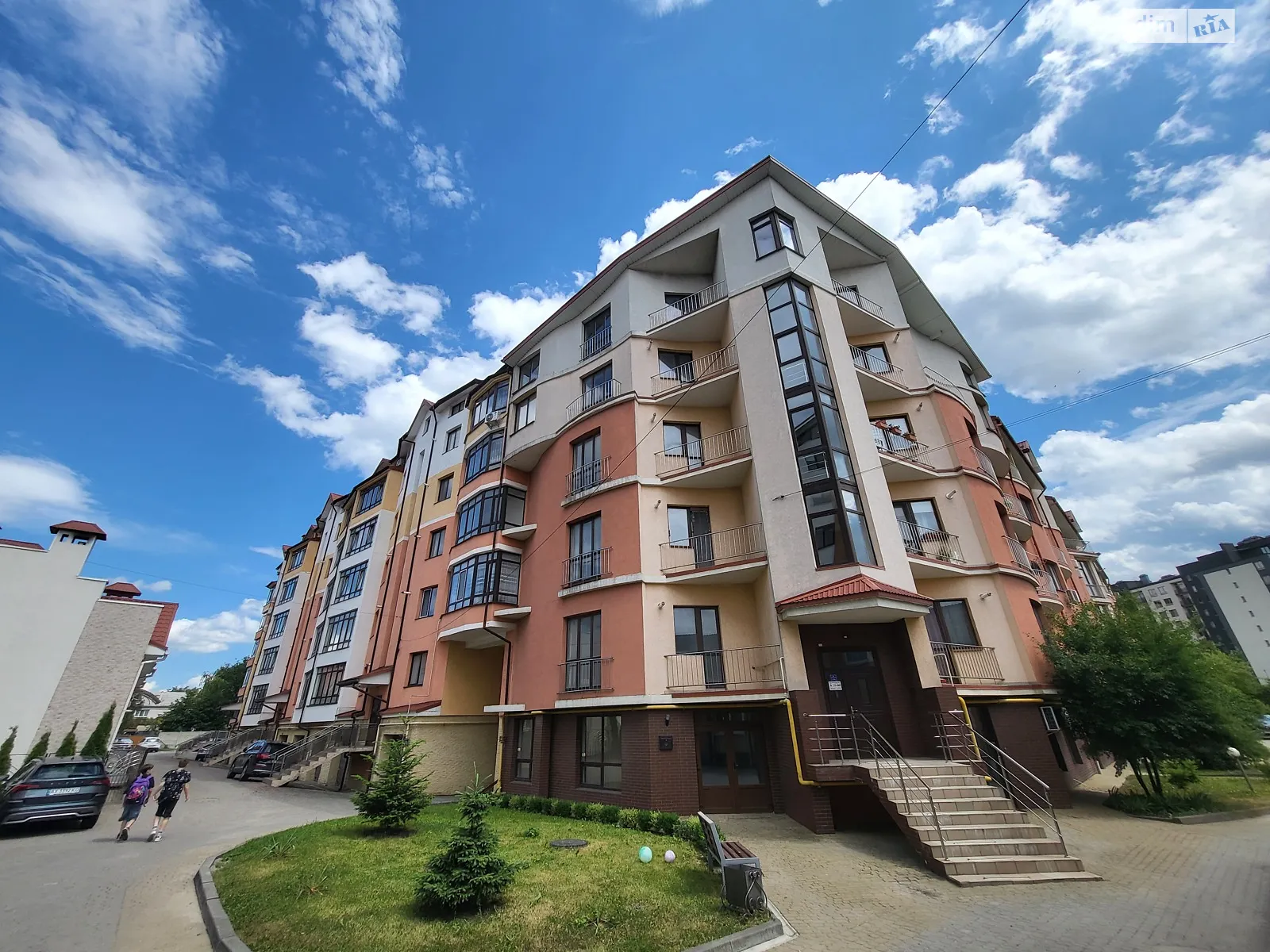 Продається 2-кімнатна квартира 57.9 кв. м у Івано-Франківську, вул. Кобилянської, 36А - фото 1
