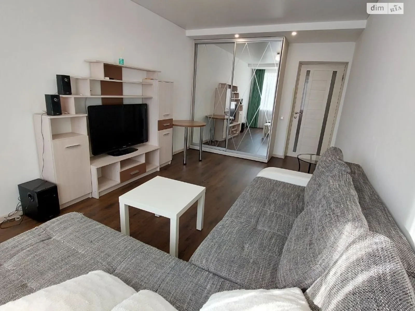 Продается 2-комнатная квартира 45.9 кв. м в, цена: 38000 $ - фото 1