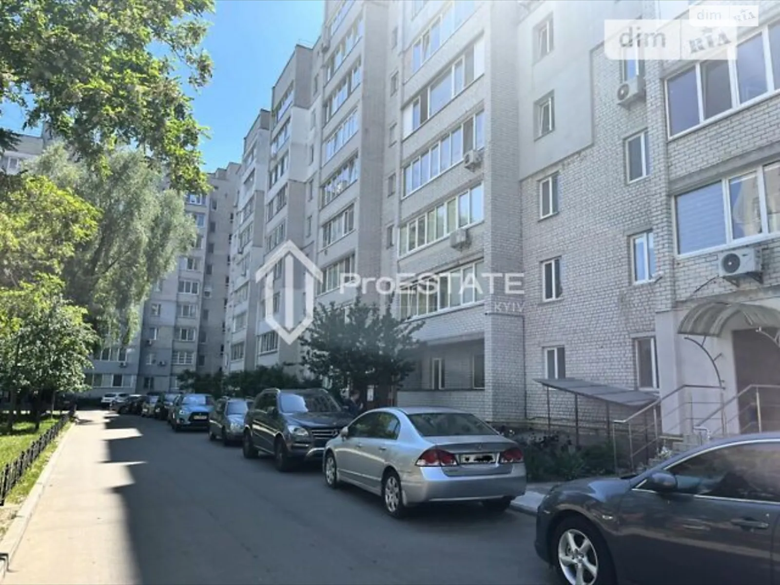 Продается 3-комнатная квартира 81.7 кв. м в Борисполе, ул. Белодедовка(Рабочая), 19 - фото 1