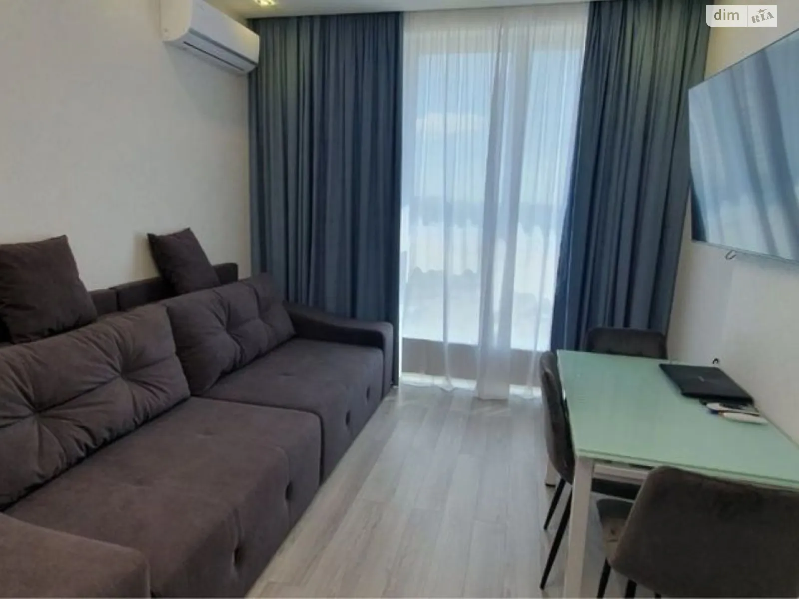 Сдается в аренду 1-комнатная квартира 46.9 кв. м в Днепре, бул. Звездный, 1М - фото 1