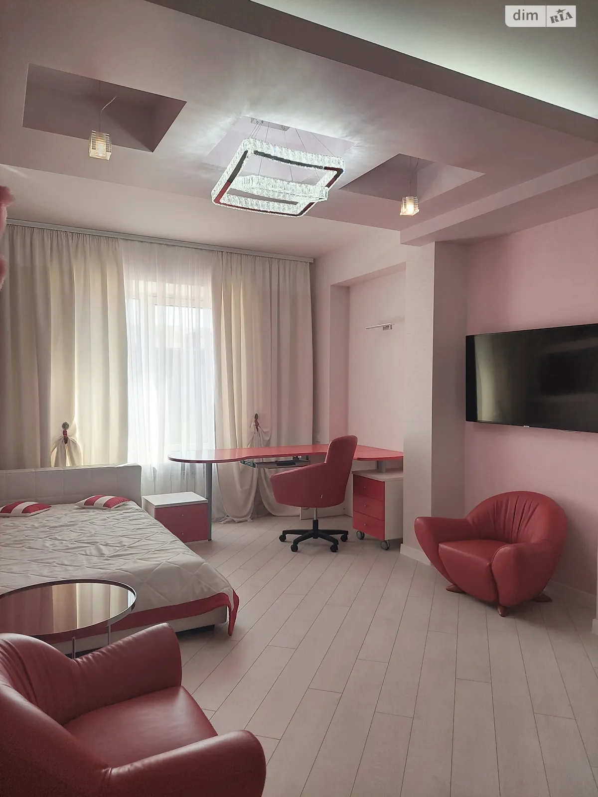 Продается 3-комнатная квартира 143 кв. м в Харькове, ул. Данилевского, 26 - фото 1