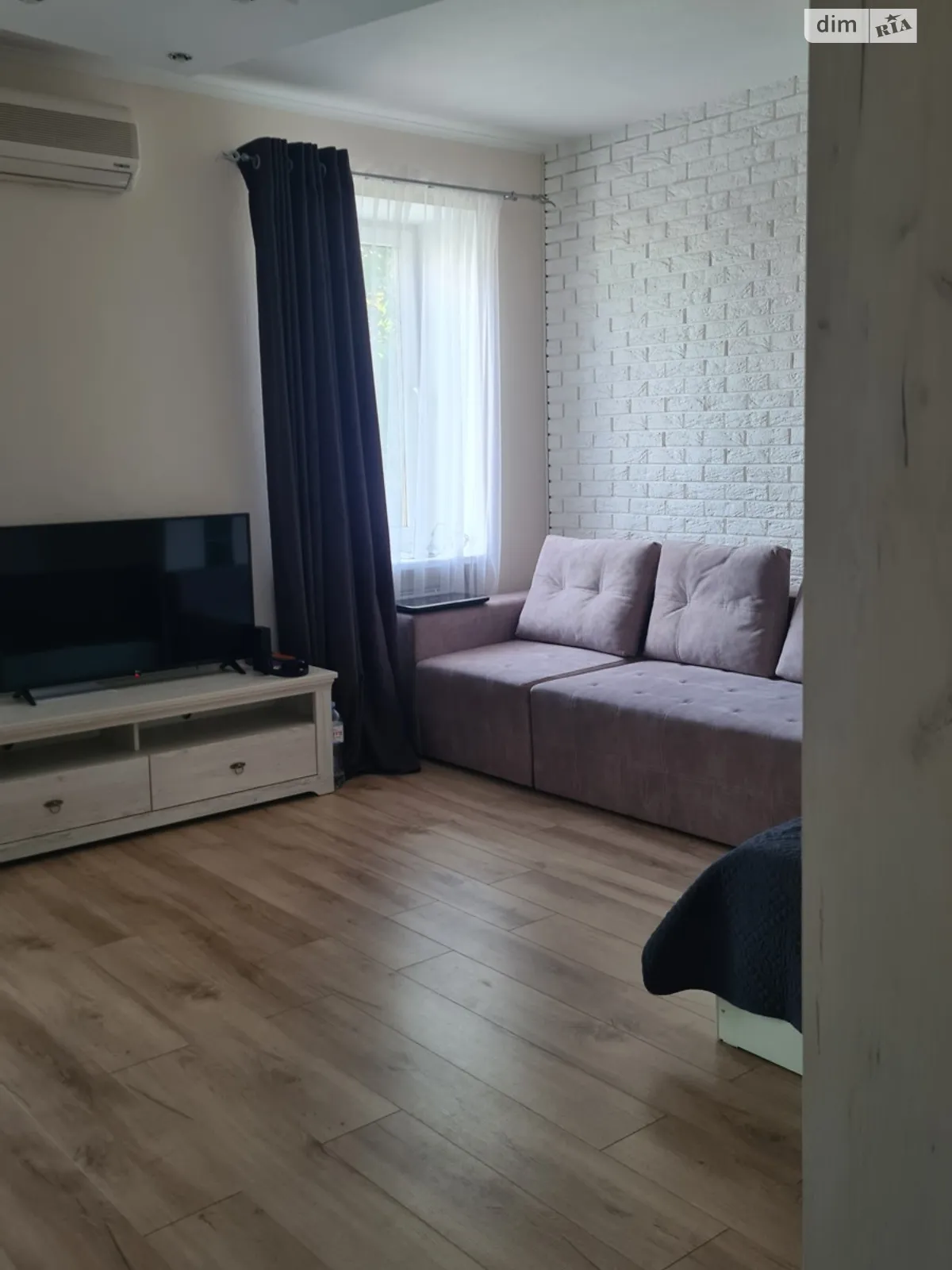 Продается 1-комнатная квартира 36.4 кв. м в Кривом Роге, просп. Университетский(Гагарина), 30 - фото 1