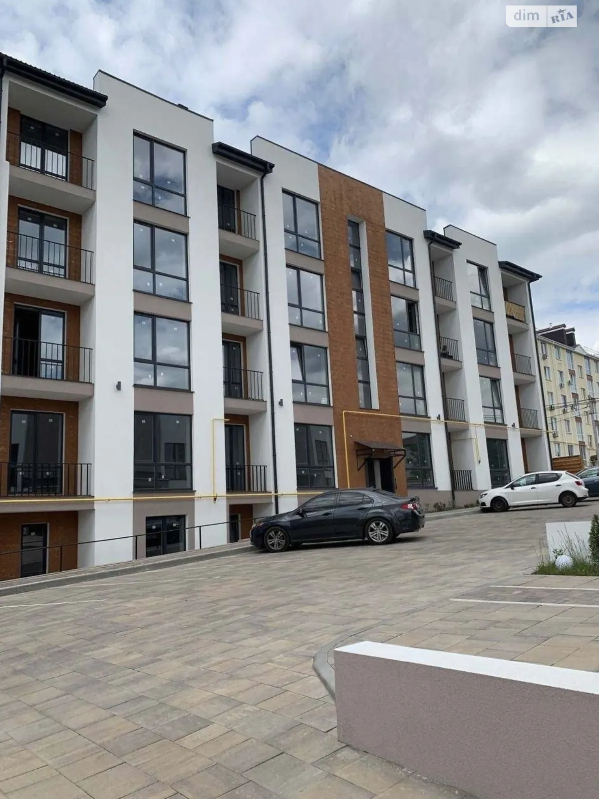 Продається 2-кімнатна квартира 46.3 кв. м у Гостомелі, вул. Вереснева, 21 - фото 1