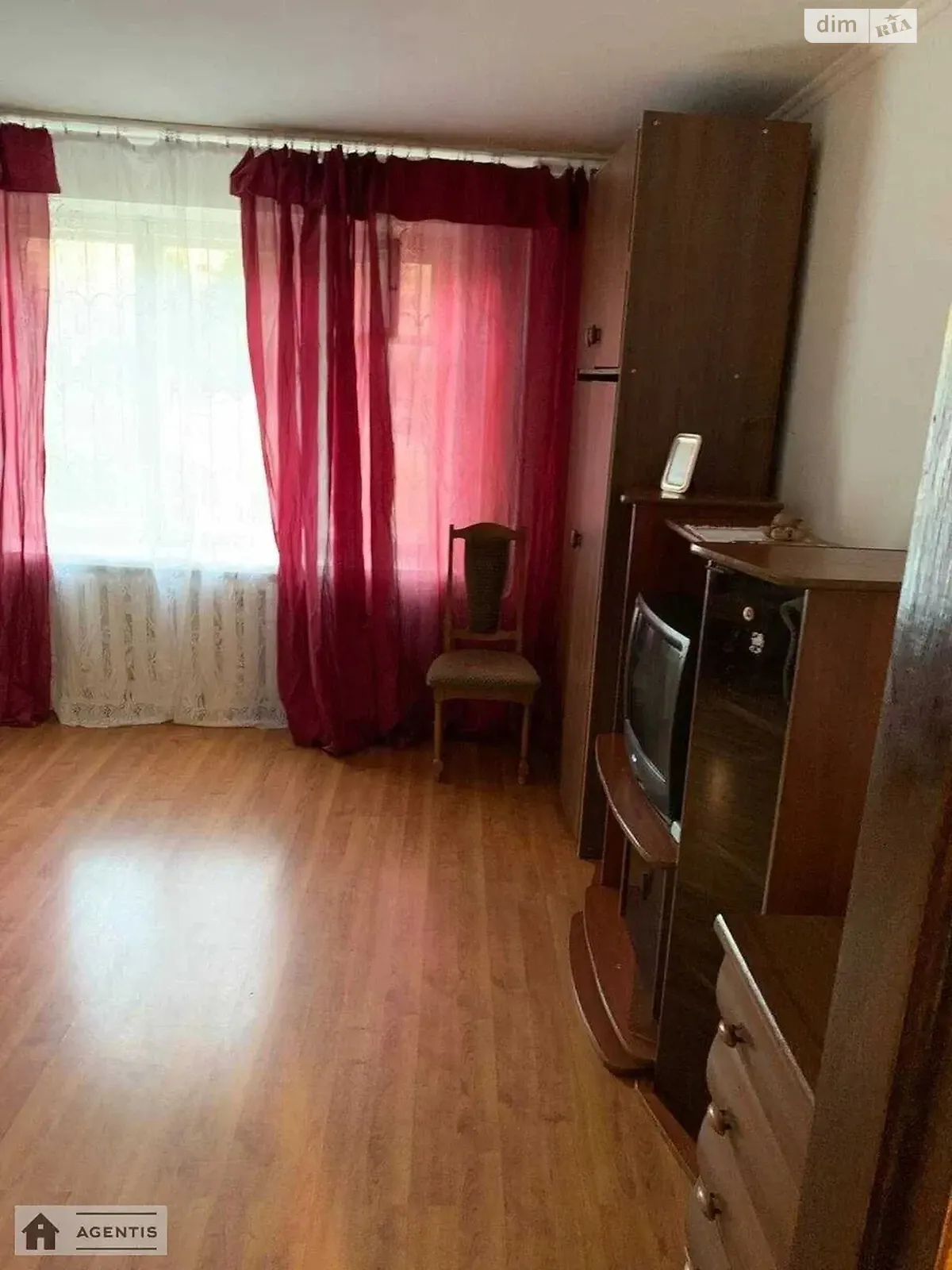 Сдается в аренду 2-комнатная квартира 50 кв. м в Киеве, ул. Владимира Сосюры, 4 - фото 1