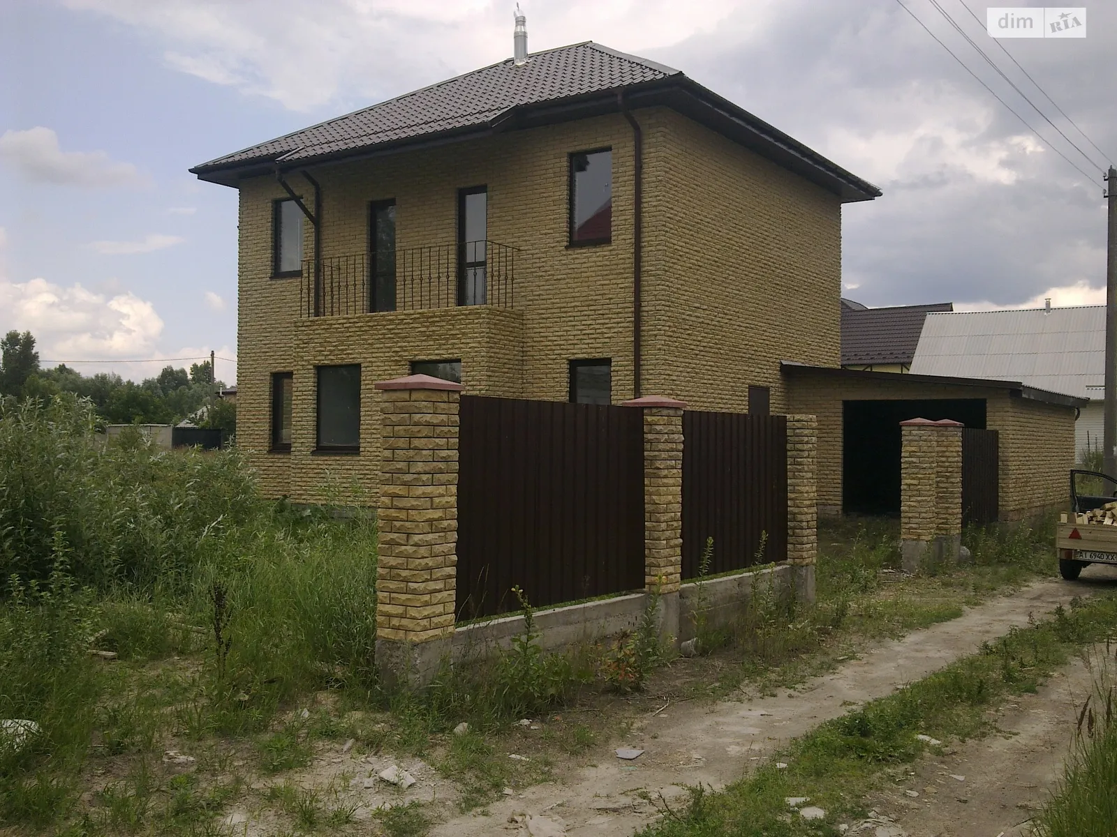 Продается дом на 2 этажа 140 кв. м с подвалом, цена: 80000 $ - фото 1