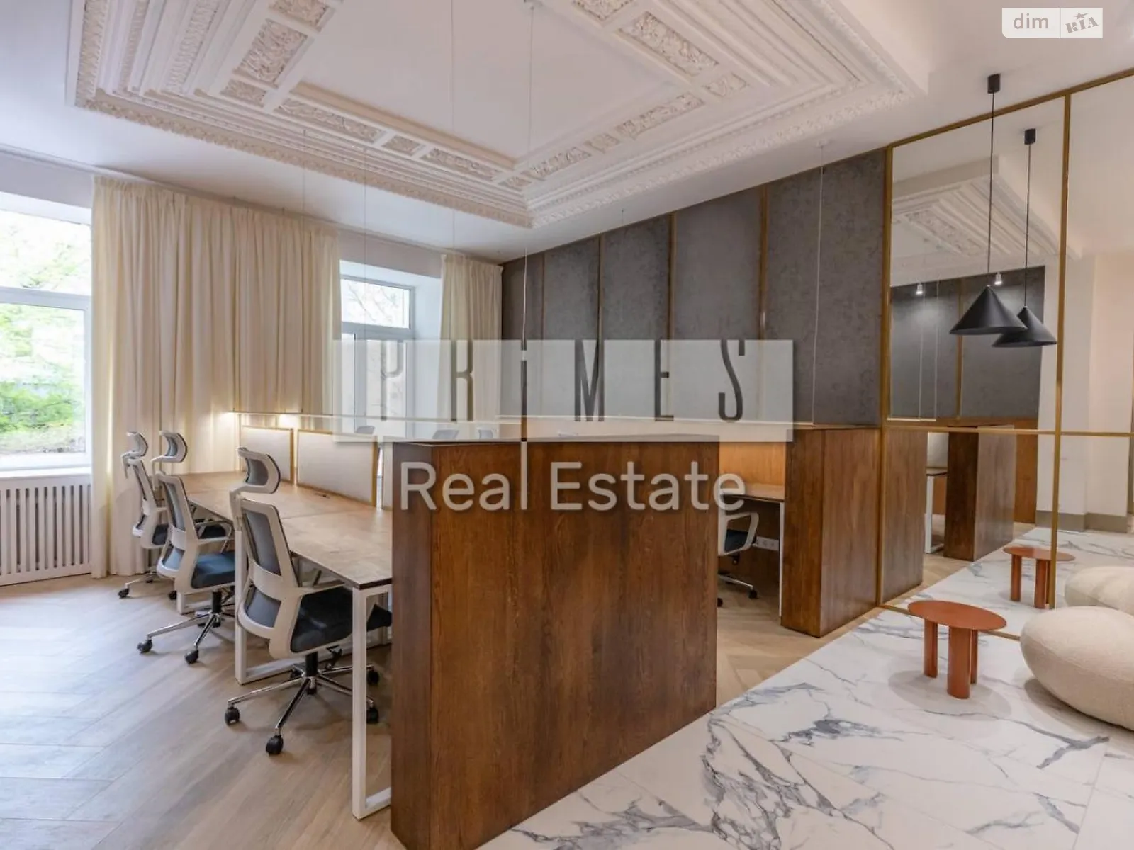 Здається в оренду офіс 62 кв. м в бізнес-центрі, цена: 3100 $ - фото 1