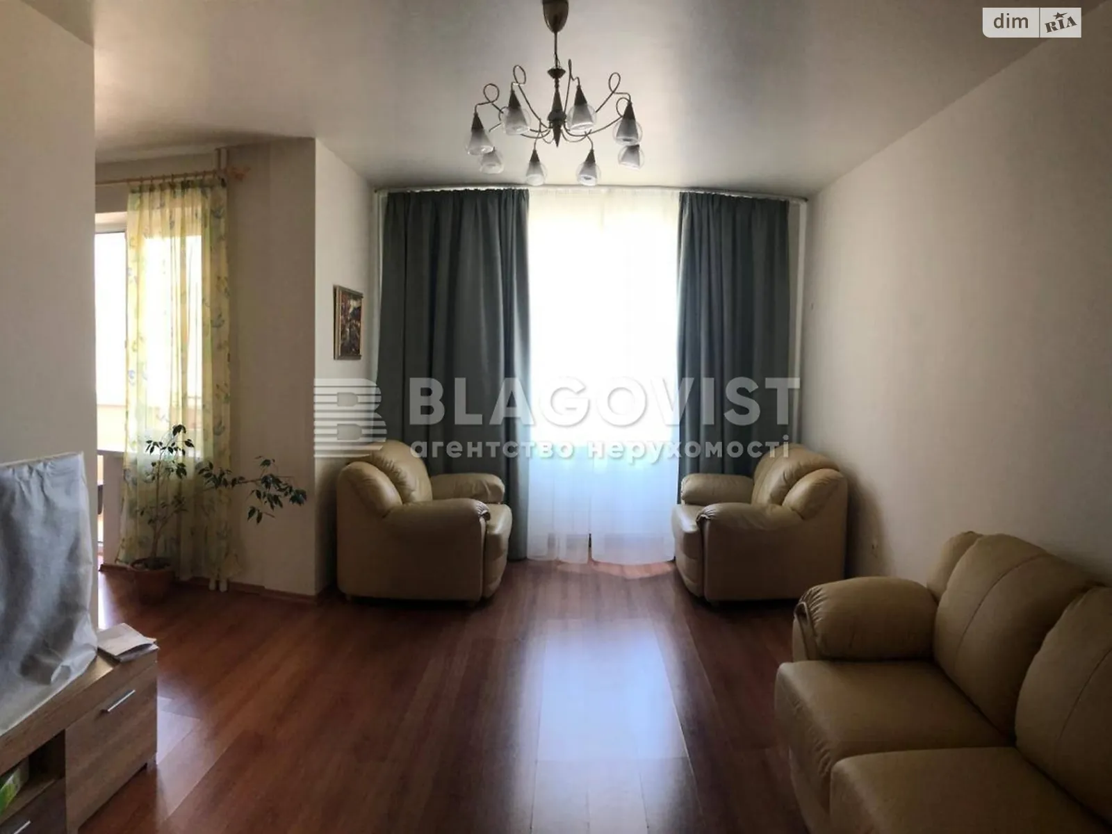 Продается 3-комнатная квартира 83 кв. м в Киеве, ул. Никольско-Слободская, 6В - фото 1