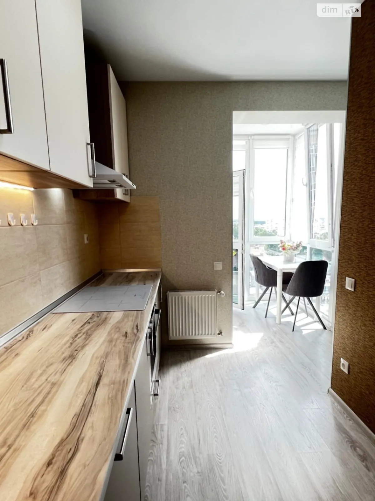 Продается 1-комнатная квартира 29 кв. м в Буче, бул. Леонида Бирюкова - фото 1