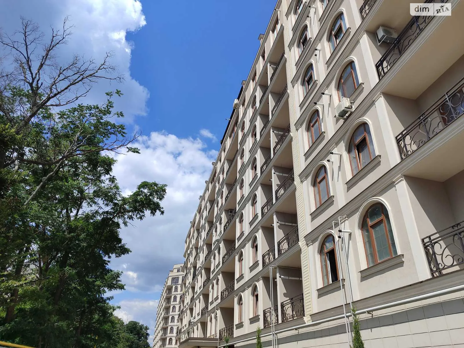 Продается 1-комнатная квартира 47.3 кв. м в Одессе, ул. Дача Ковалевского, 91 - фото 1