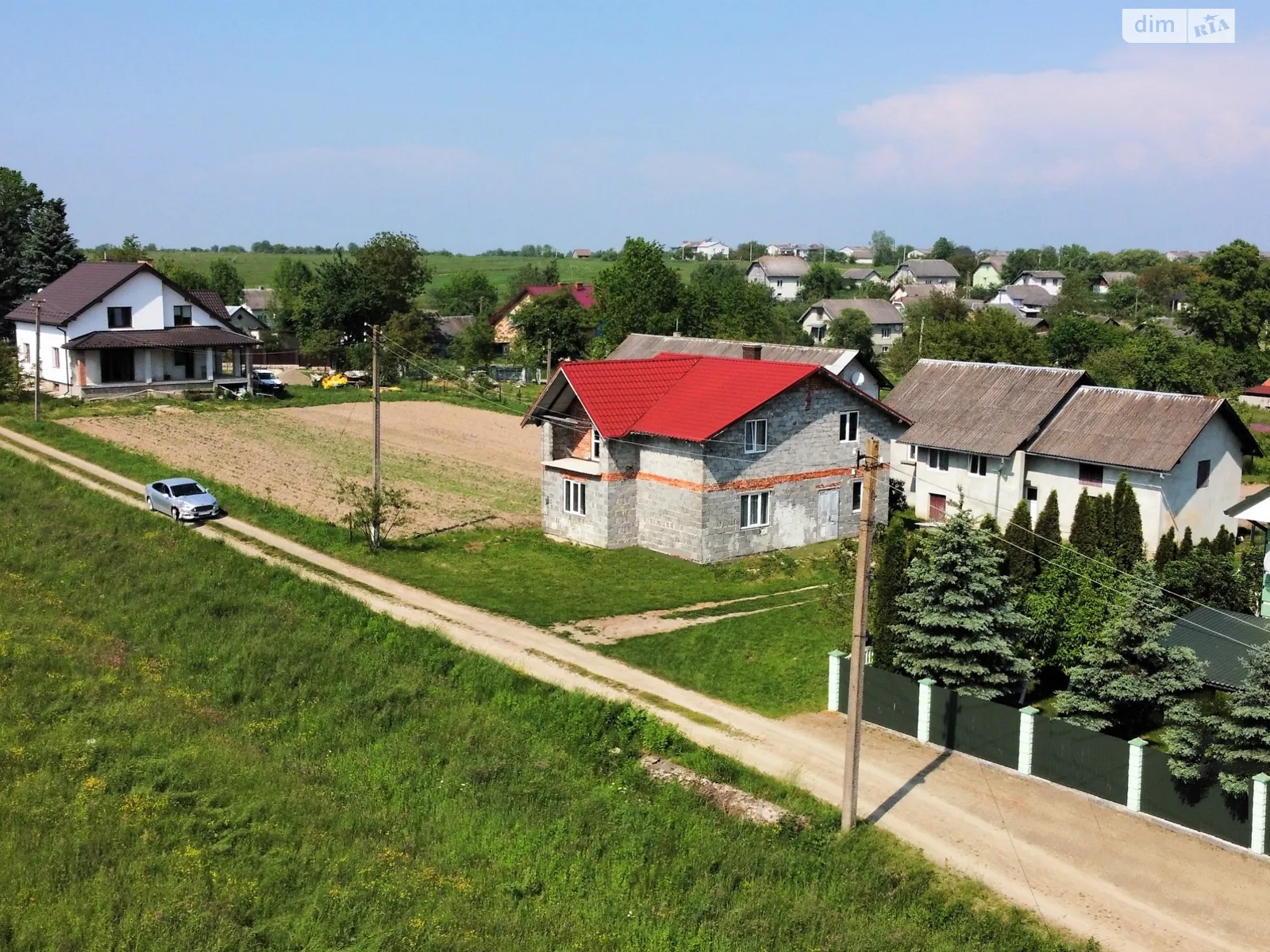 Продается дом на 2 этажа 156.9 кв. м с участком, цена: 35000 $ - фото 1