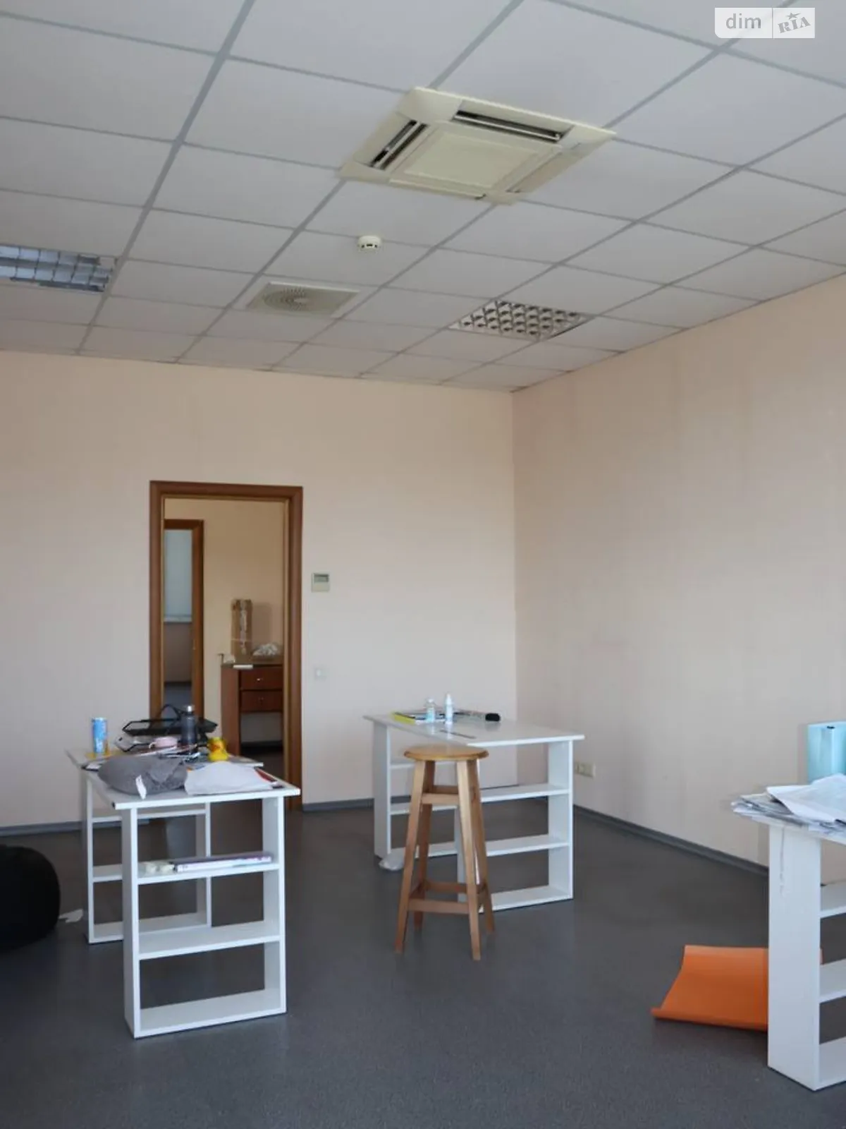 Здається в оренду офіс 144 кв. м в бізнес-центрі, цена: 17280 грн - фото 1