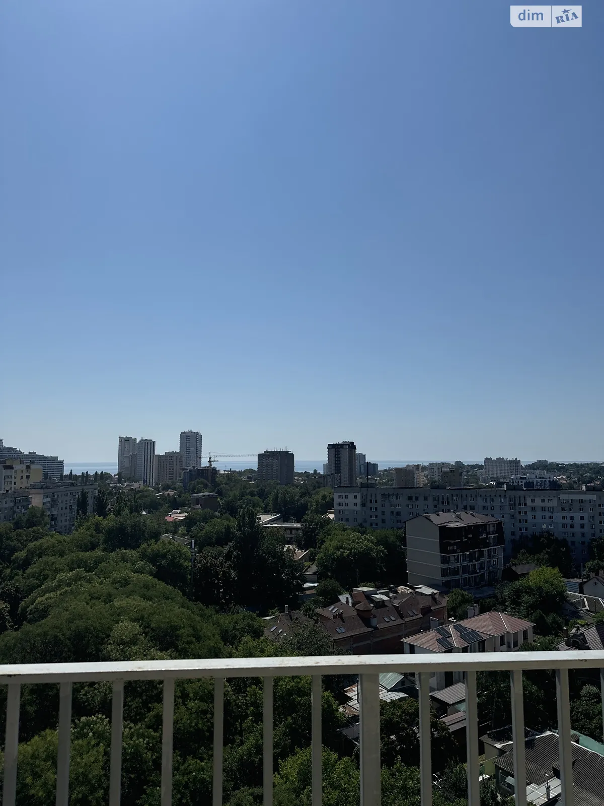 Продается 4-комнатная квартира 120 кв. м в Одессе, ул. Чубаевская, 1 - фото 1