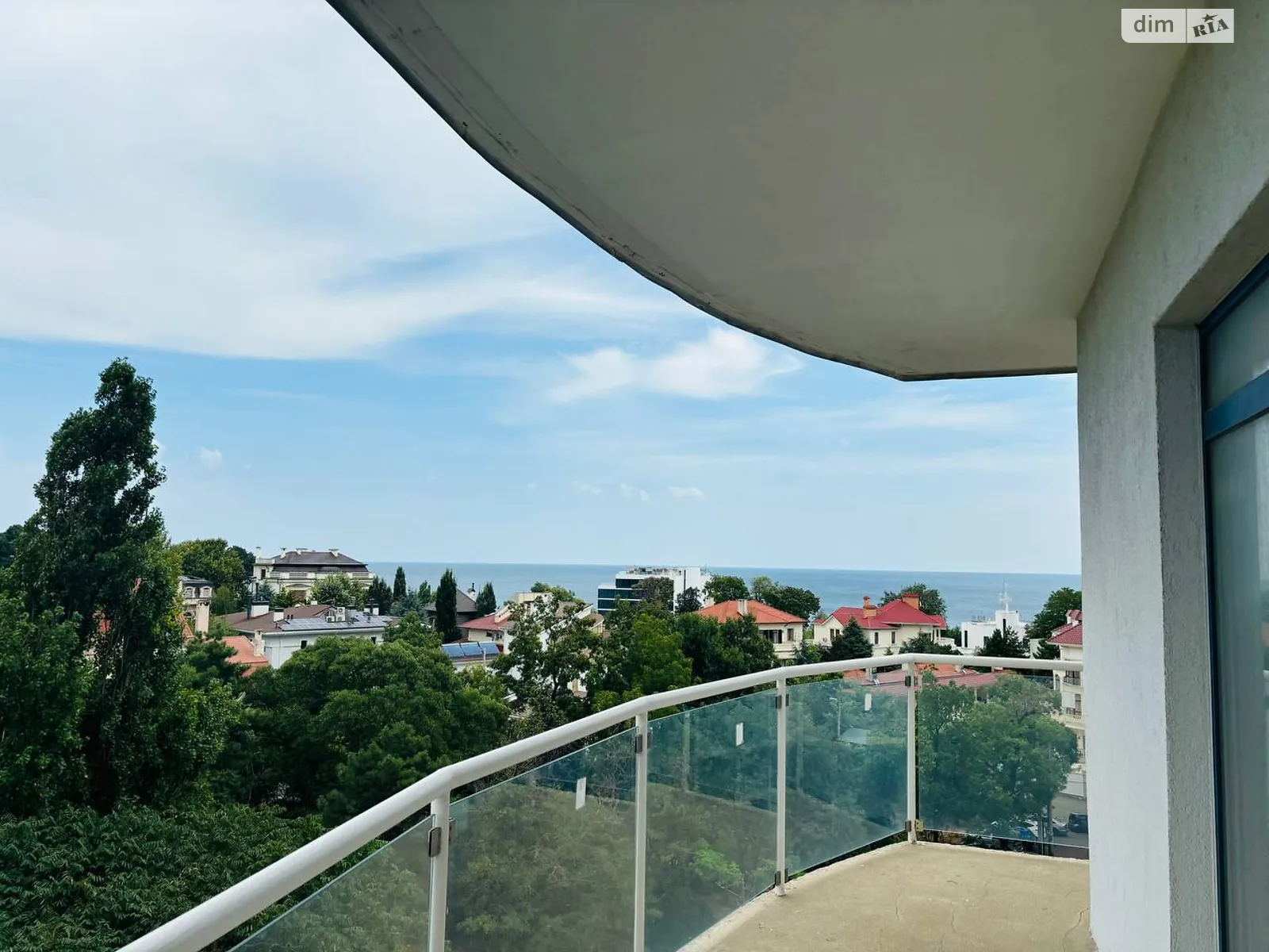 Продається 3-кімнатна квартира 96.2 кв. м у Одесі, пров. Кордонний, 2/2 - фото 1
