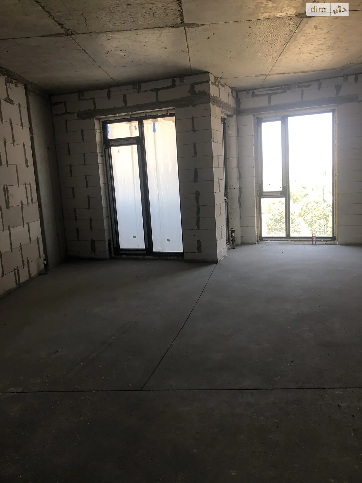 Продается 1-комнатная квартира 43 кв. м в Одессе, ул. Чубаевская, 1 - фото 1