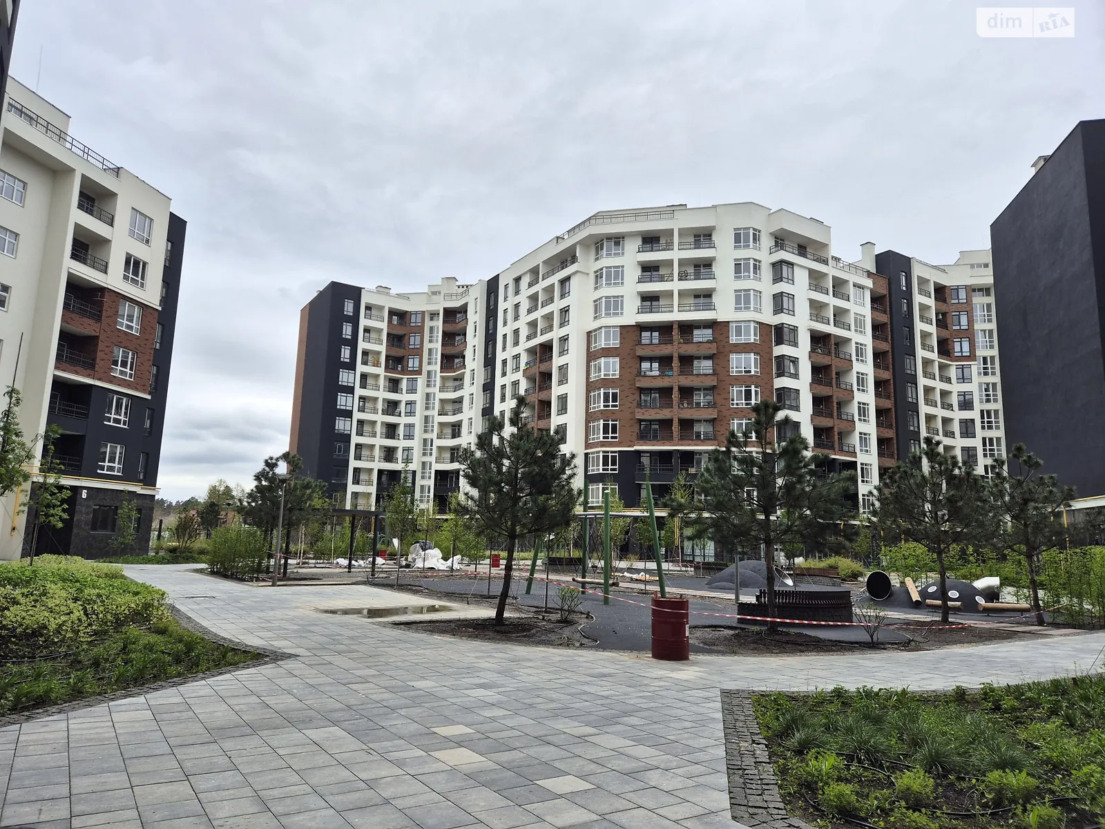 Продається 2-кімнатна квартира 73.5 кв. м у Ірпені, вул. Ольги Кобилянської(Достоєвського), 1В/5 - фото 1