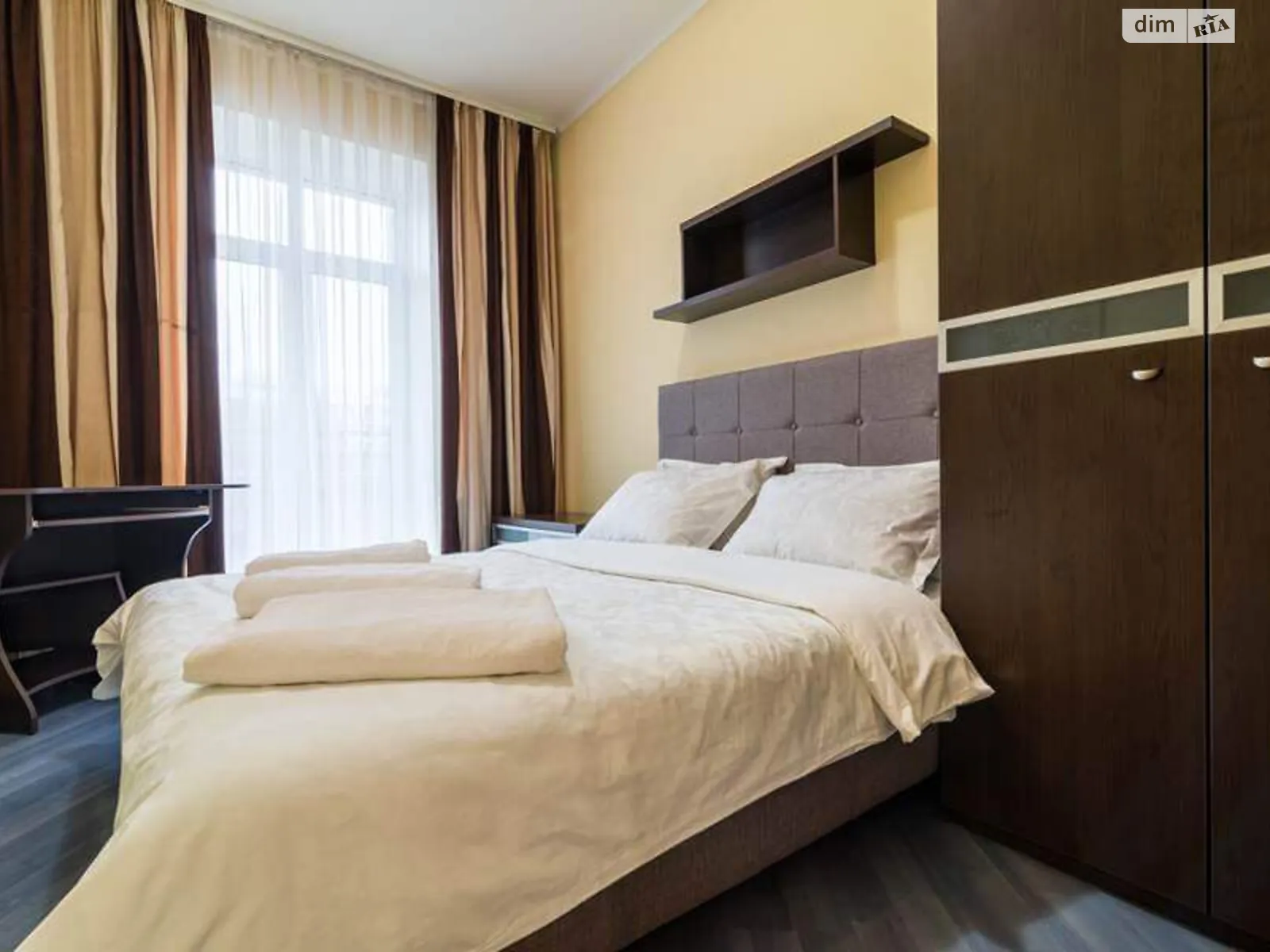 Продається 3-кімнатна квартира 100 кв. м у Дніпрі, цена: 120000 $ - фото 1