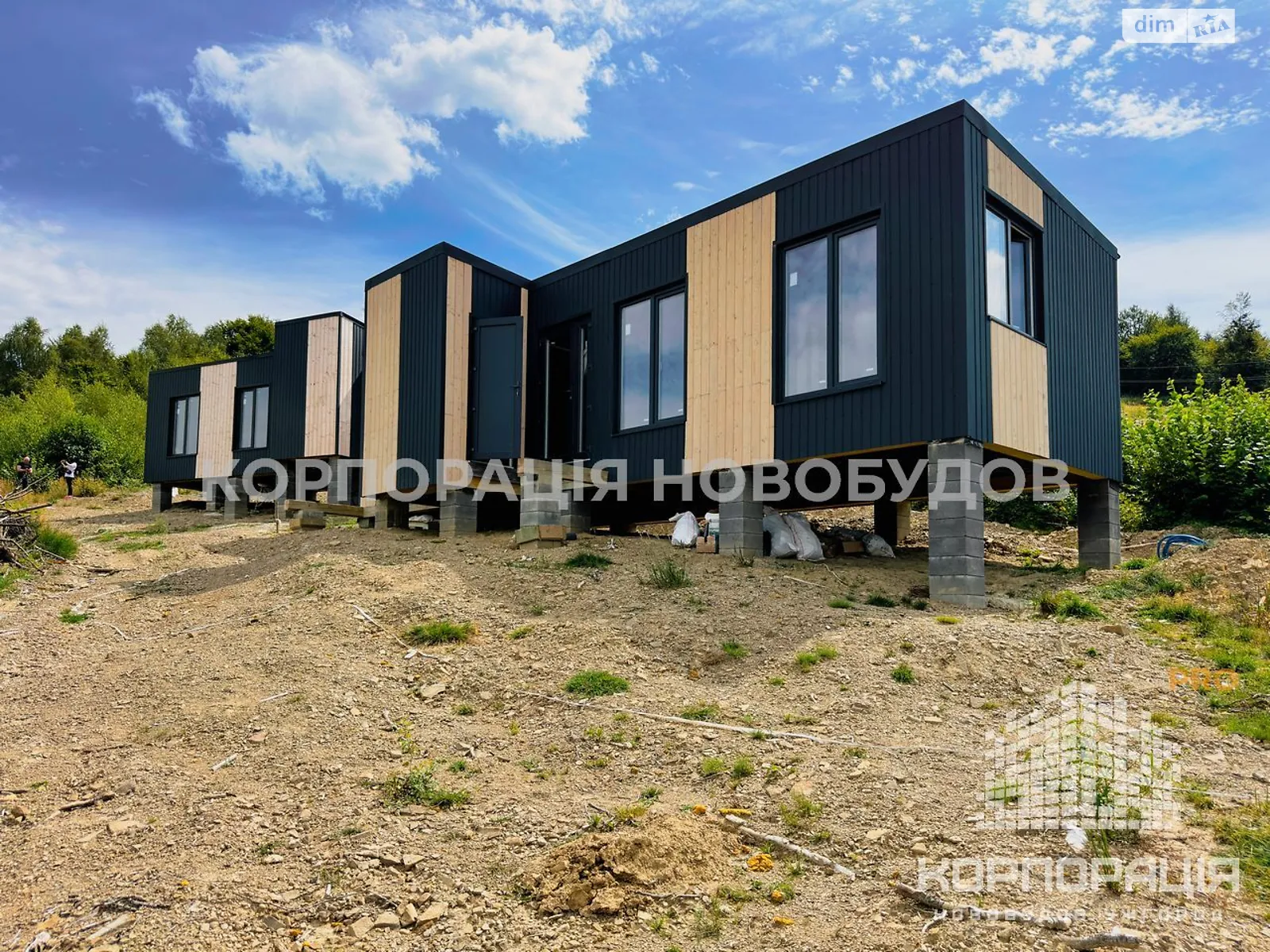 Продається одноповерховий будинок 49 кв. м з гаражем, цена: 61250 $ - фото 1