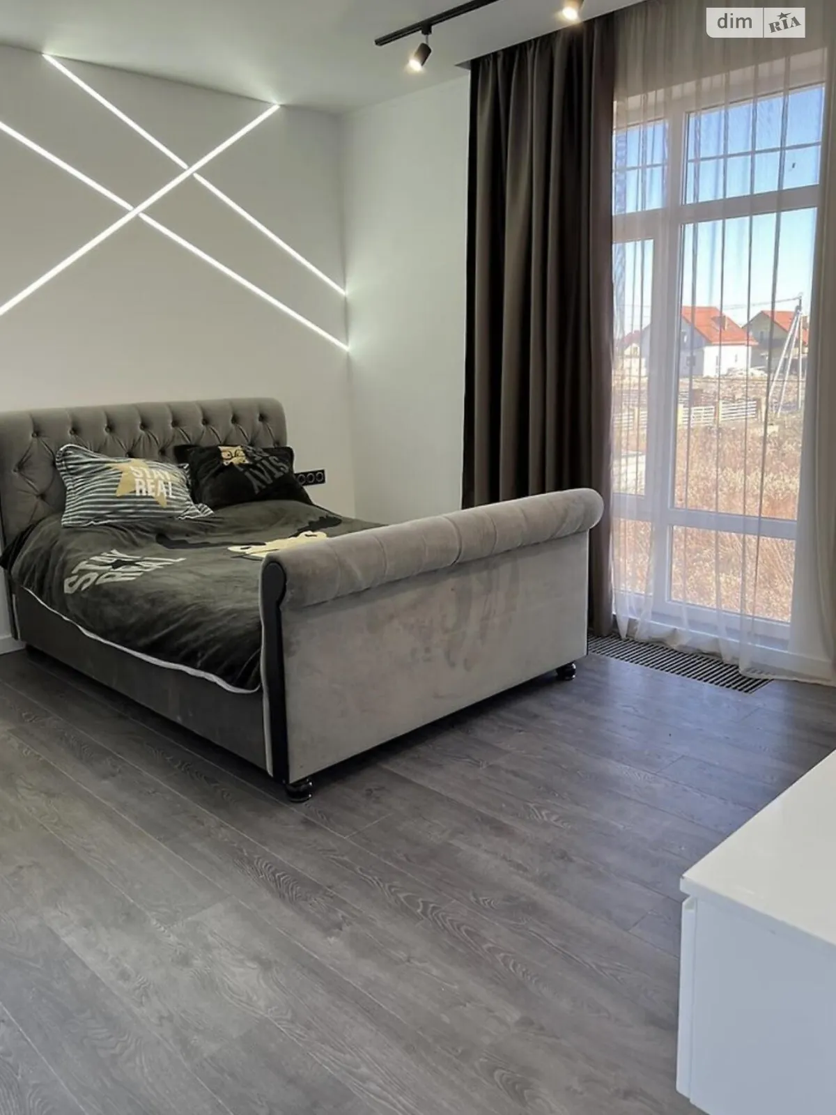 Продается дом на 2 этажа 174.2 кв. м с участком, цена: 294000 $ - фото 1