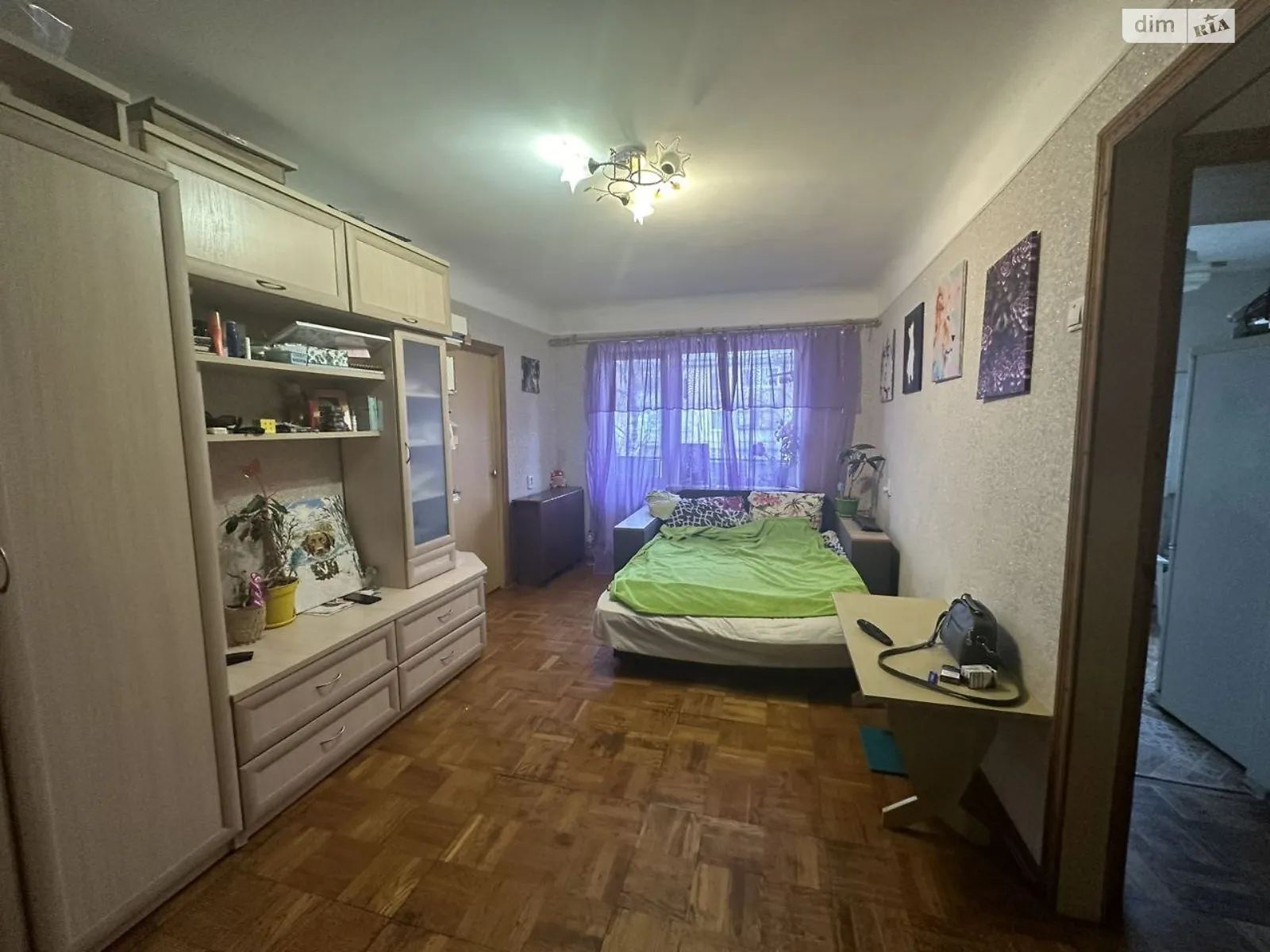 Продається 3-кімнатна квартира 57.2 кв. м у Києві, вул. Академіка Щусєва, 6 - фото 1