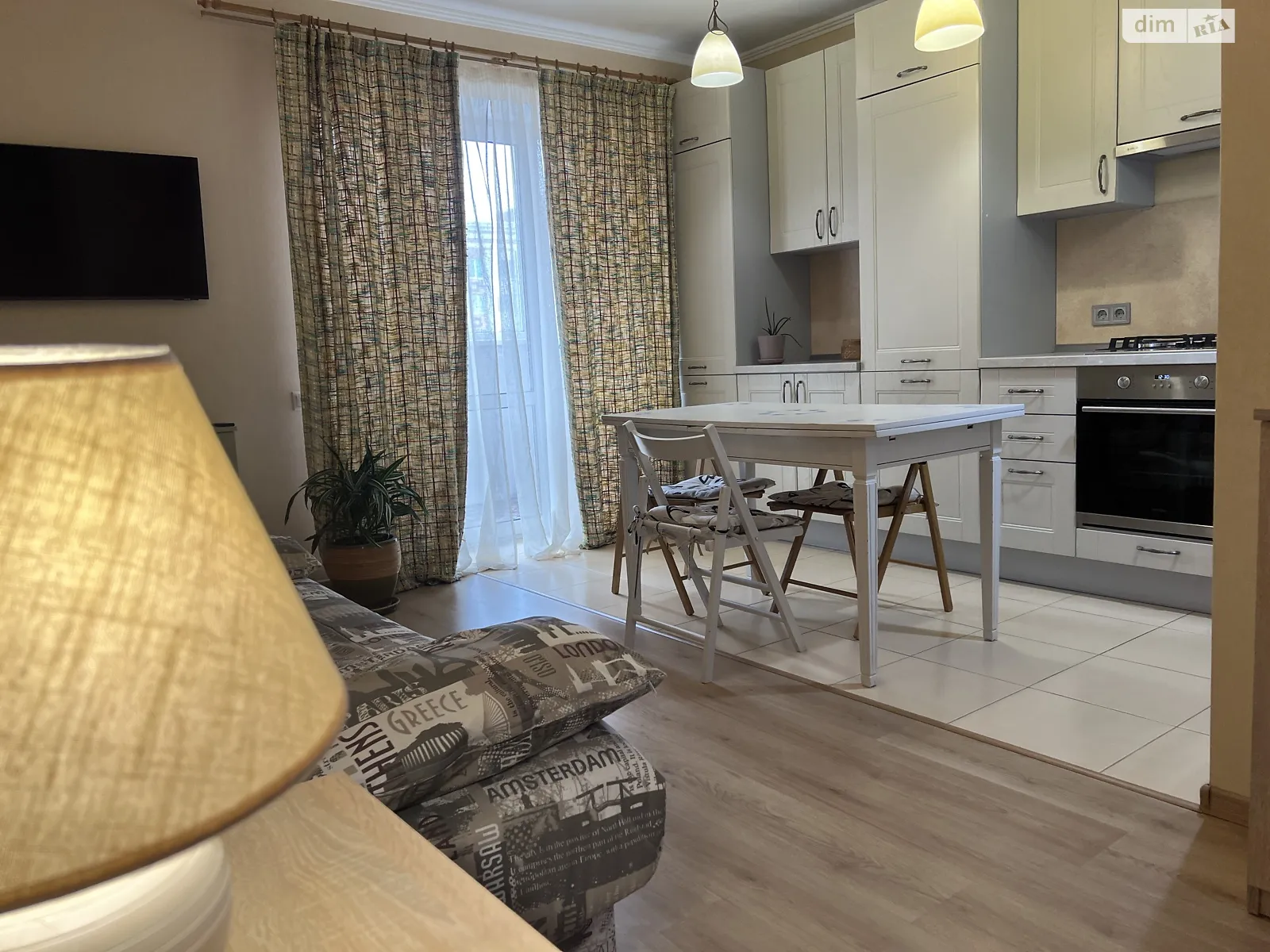Продается 1-комнатная квартира 47.9 кв. м в, цена: 63000 $ - фото 1