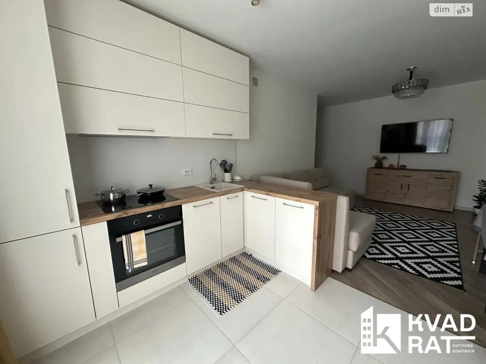 Продается 2-комнатная квартира 68 кв. м в Никитинцах, ул. Петра Маланюка(Декабристов), 45 - фото 1