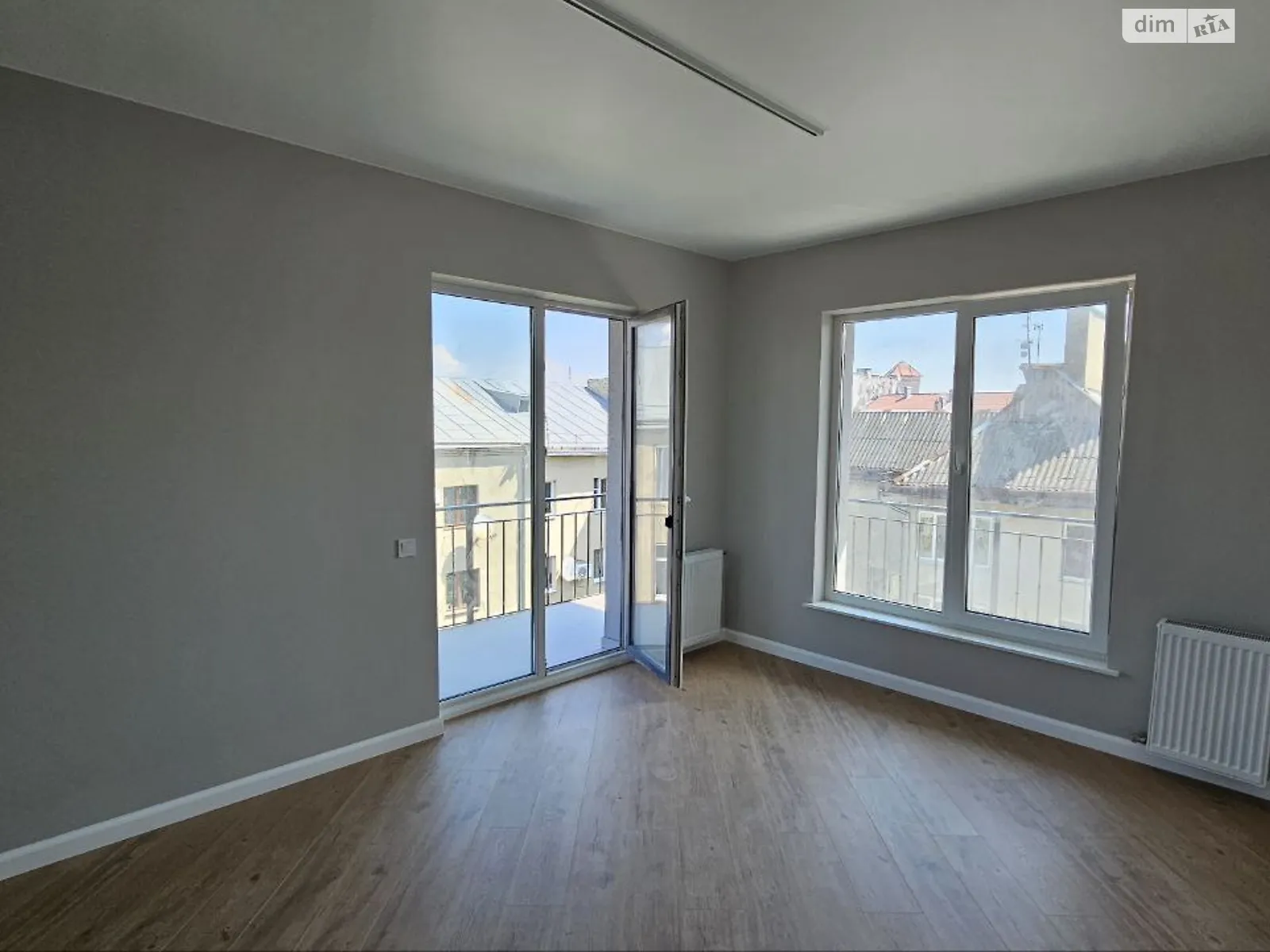 Продается 2-комнатная квартира 55 кв. м в Черновцах, ул. Козачука, 27А - фото 1