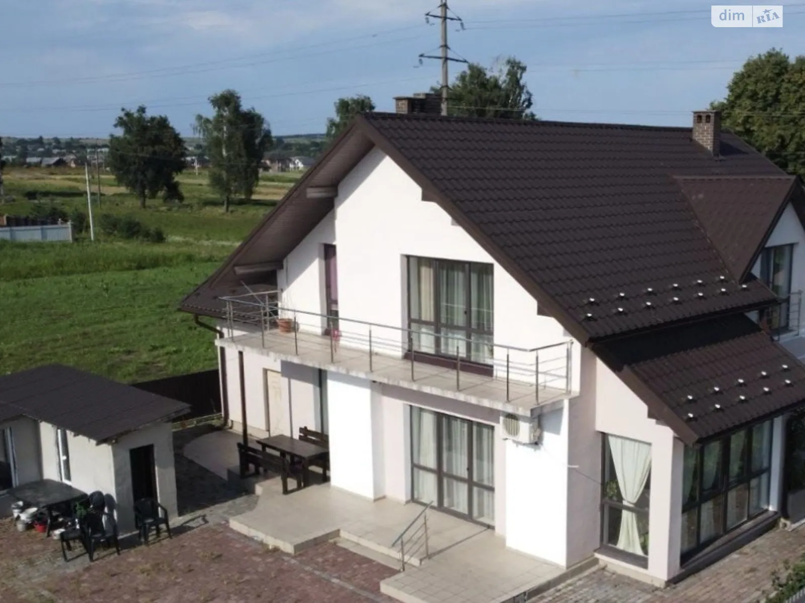 Продається будинок 2 поверховий 258.2 кв. м з садом, вул. Старицького - фото 1
