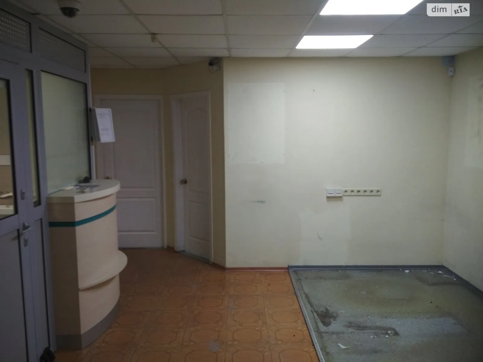 Продается офис 51.9 кв. м в бизнес-центре, цена: 49170 $ - фото 1