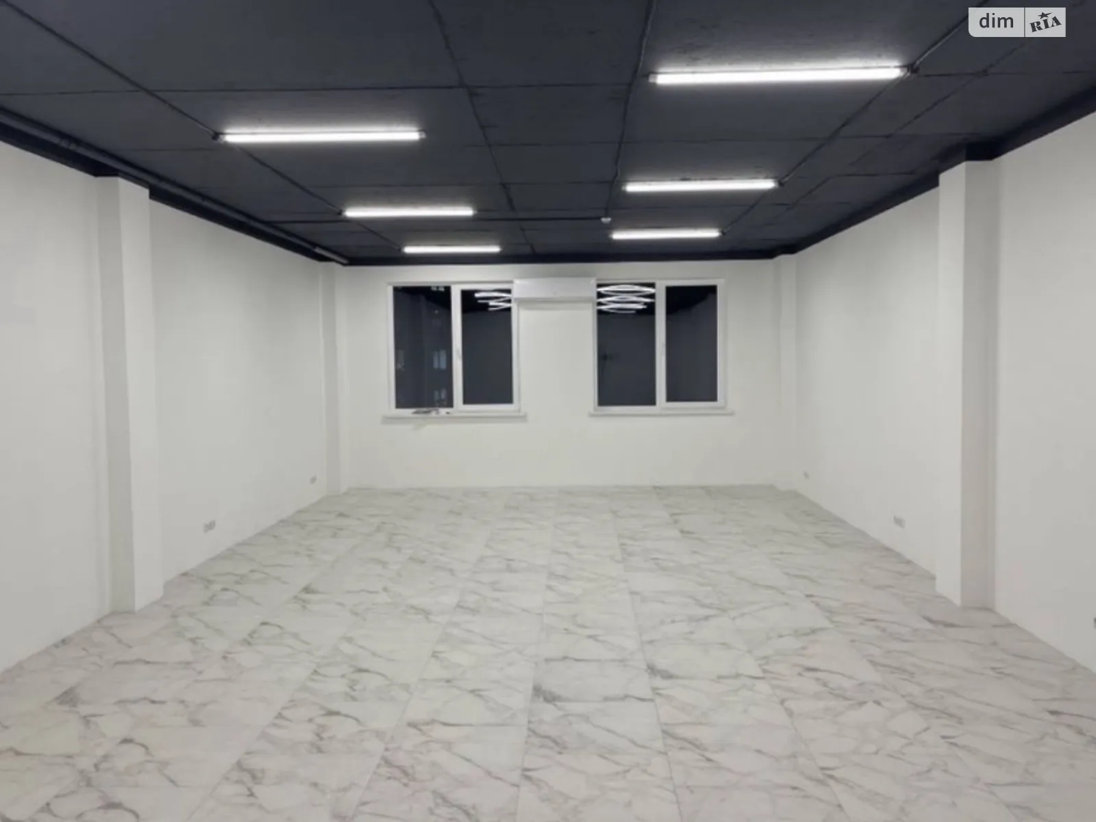 Здається в оренду офіс 77 кв. м в бізнес-центрі, цена: 17000 грн - фото 1