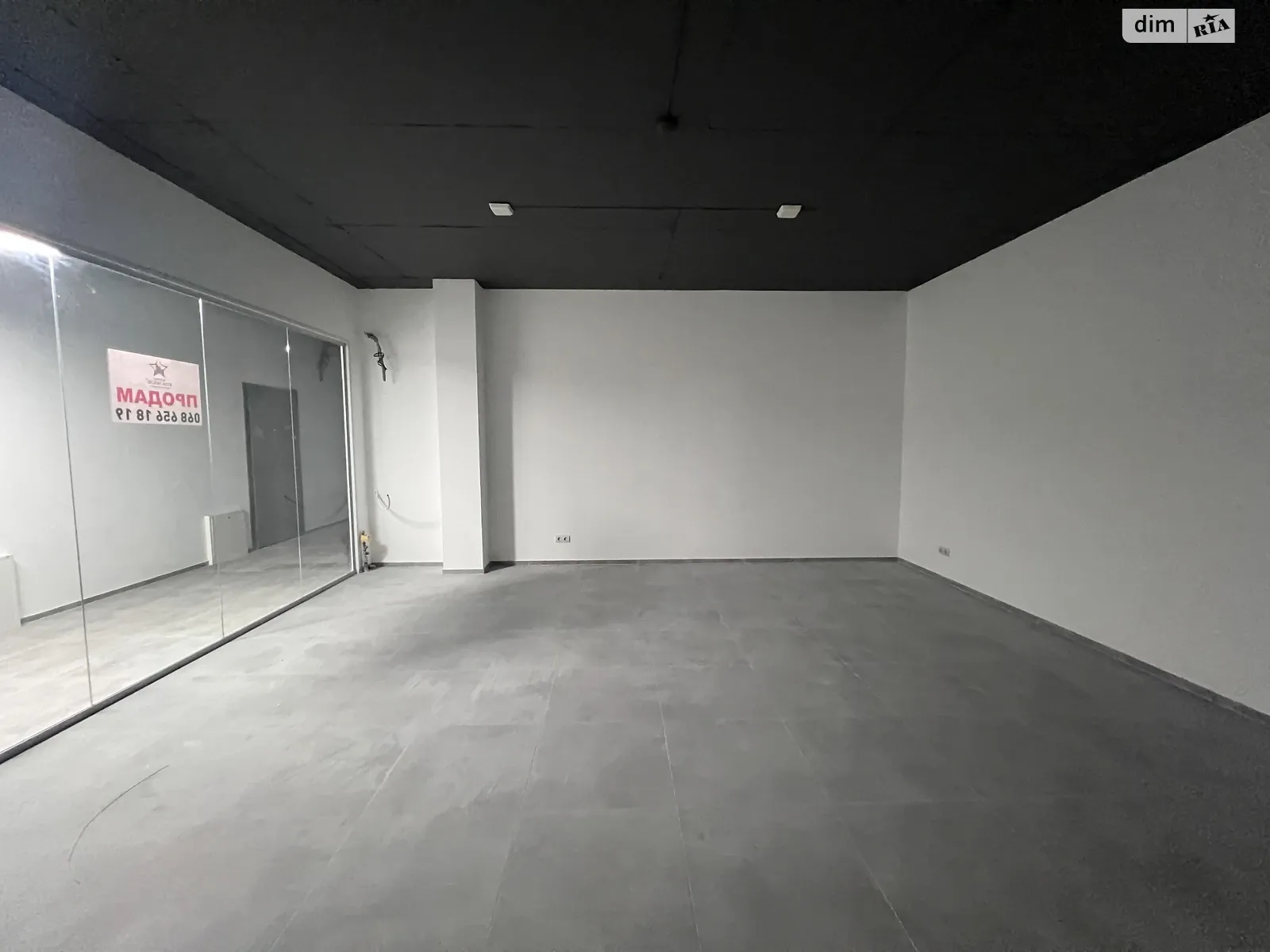 Продається офіс 35.5 кв. м в бізнес-центрі, цена: 37000 $ - фото 1