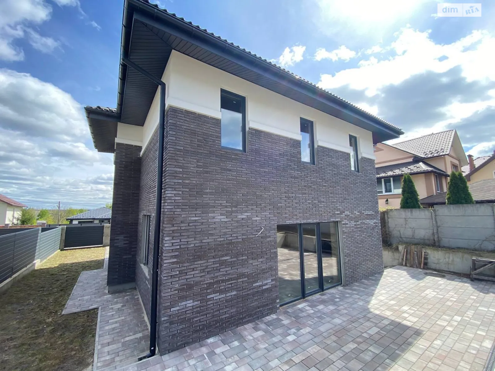 Продається будинок 2 поверховий 155 кв. м з балконом, цена: 165000 $ - фото 1