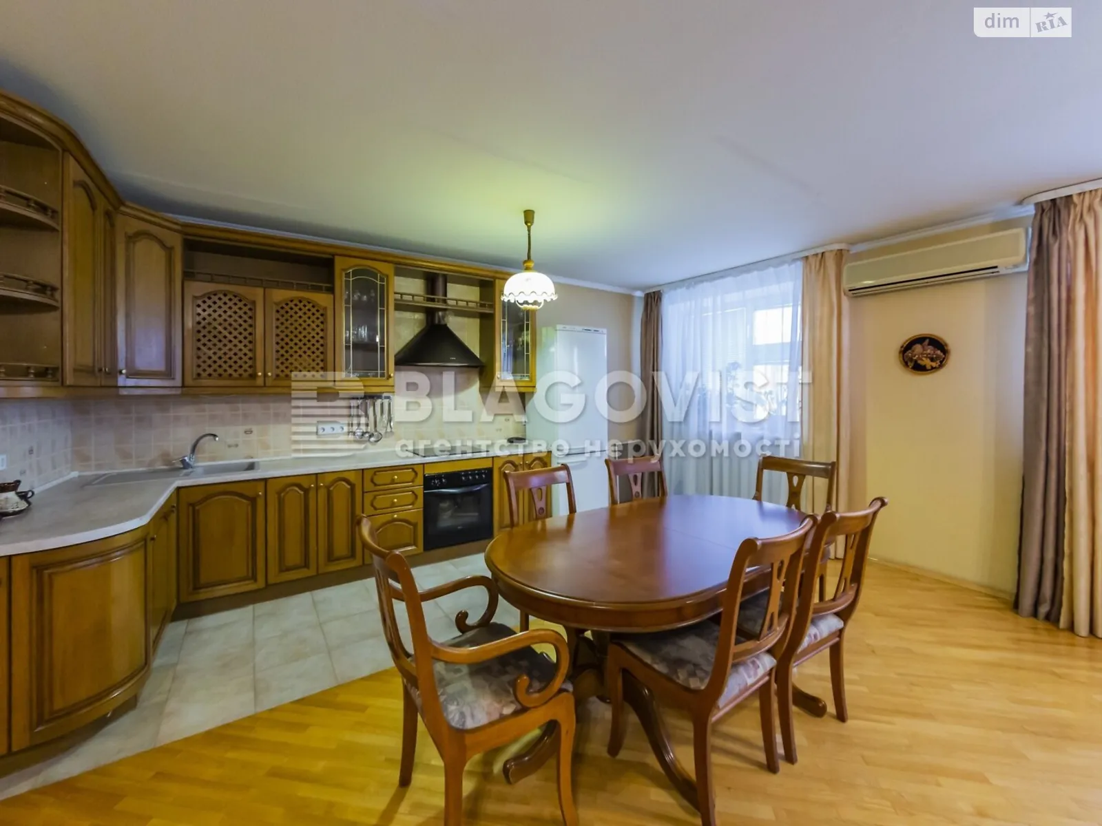 Продается 4-комнатная квартира 132.4 кв. м в Киеве, просп. Оболонский, 22В - фото 1