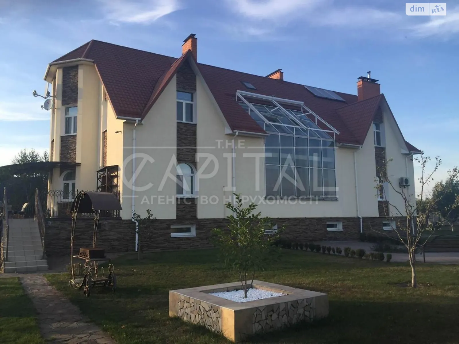 Продається будинок 4 поверховий 900 кв. м з мансардою, цена: 750000 $ - фото 1