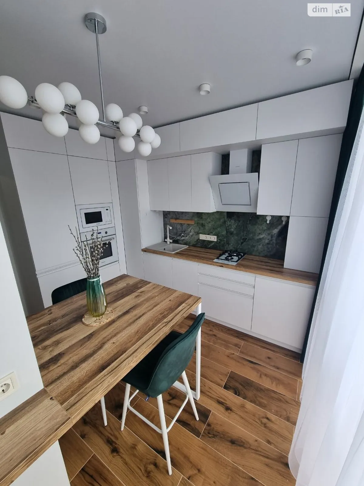 Продається 2-кімнатна квартира 50.6 кв. м у Ірпені, вул. Юрія Мушкетика(Натана Рибака) - фото 1