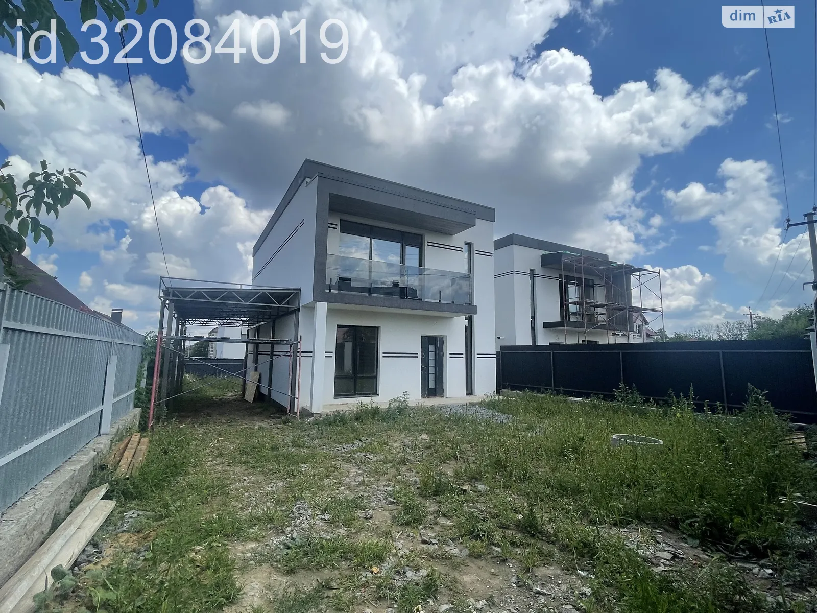 Продается дом на 2 этажа 125 кв. м с гаражом, цена: 115000 $ - фото 1