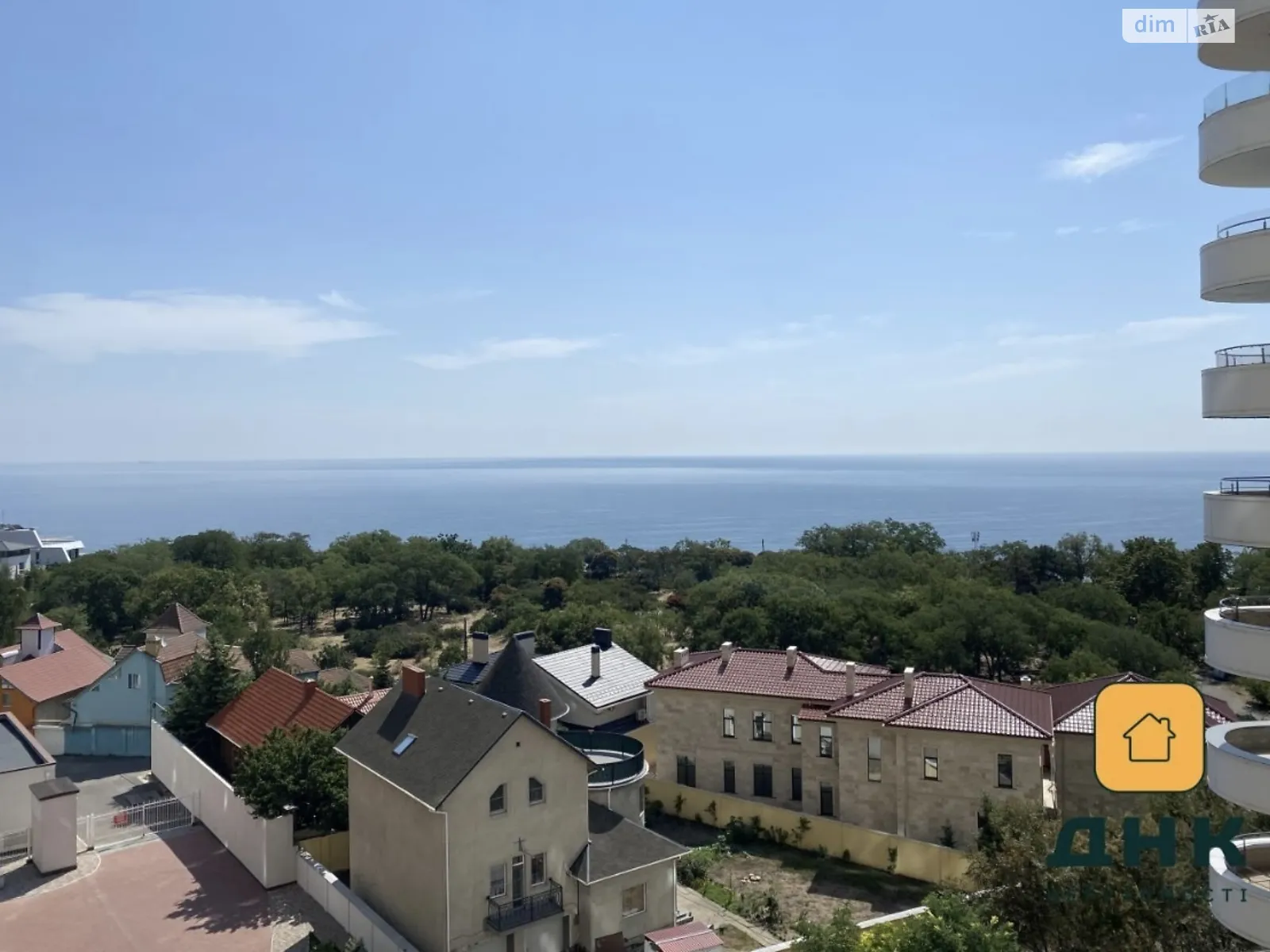 Продается 3-комнатная квартира 77 кв. м в Одессе, ул. Валерия Самофалова, 16А/6 - фото 1