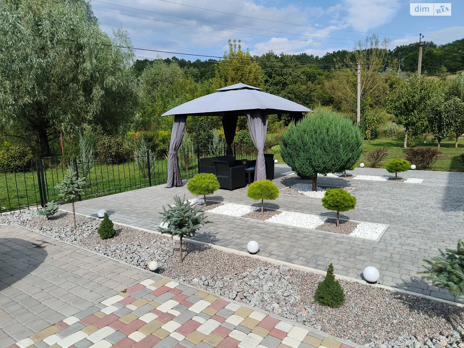 Продается дом на 2 этажа 135 кв. м с камином, цена: 145000 $ - фото 1