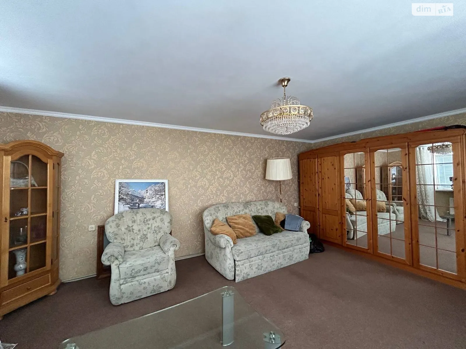 Продається будинок 3 поверховий 300 кв. м з гаражем, цена: 175000 $ - фото 1
