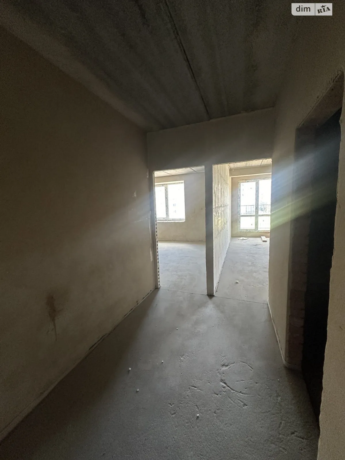Продается 1-комнатная квартира 41 кв. м в Буче, ул. Ивана Кожедуба, 8 - фото 1