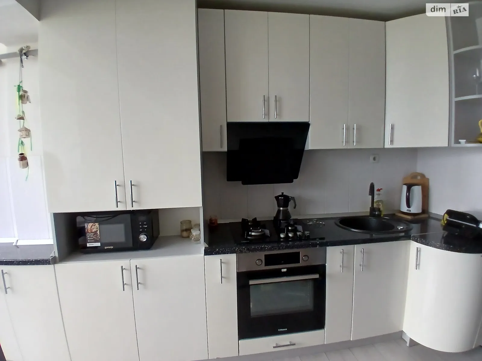 Продается 2-комнатная квартира 37.8 кв. м в Белогородке, ул. Школьная, 79 - фото 1