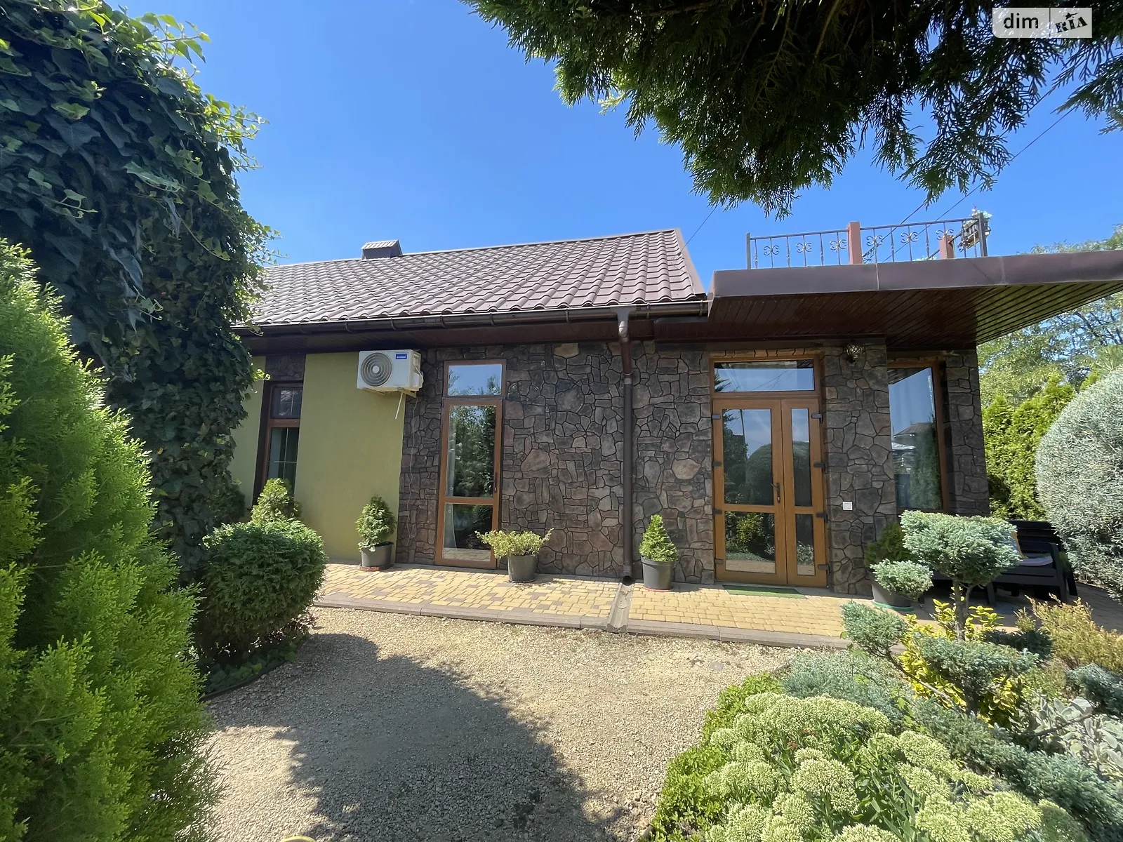 Продается одноэтажный дом 96 кв. м с баней/сауной, цена: 110000 $ - фото 1