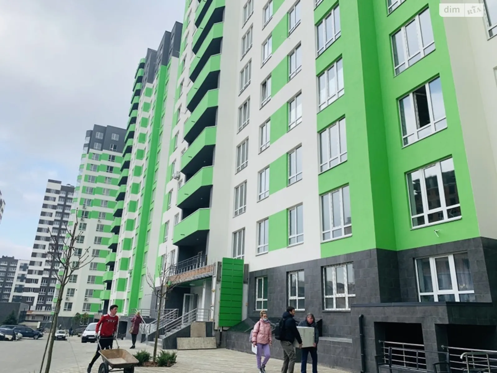 Продается 12-комнатная квартира 47.9 кв. м в Ирпене, ул. Университетская(Карла Маркса), 3/11 - фото 1