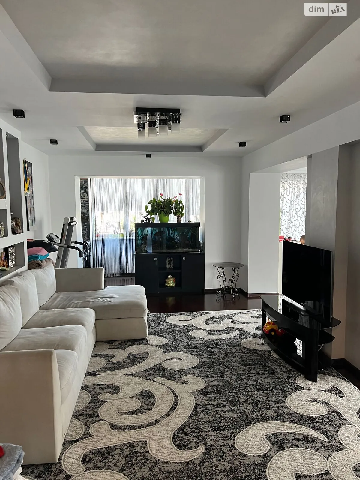 Продається 3-кімнатна квартира 134.1 кв. м у Клузові, вул. Польова, 6Б - фото 1