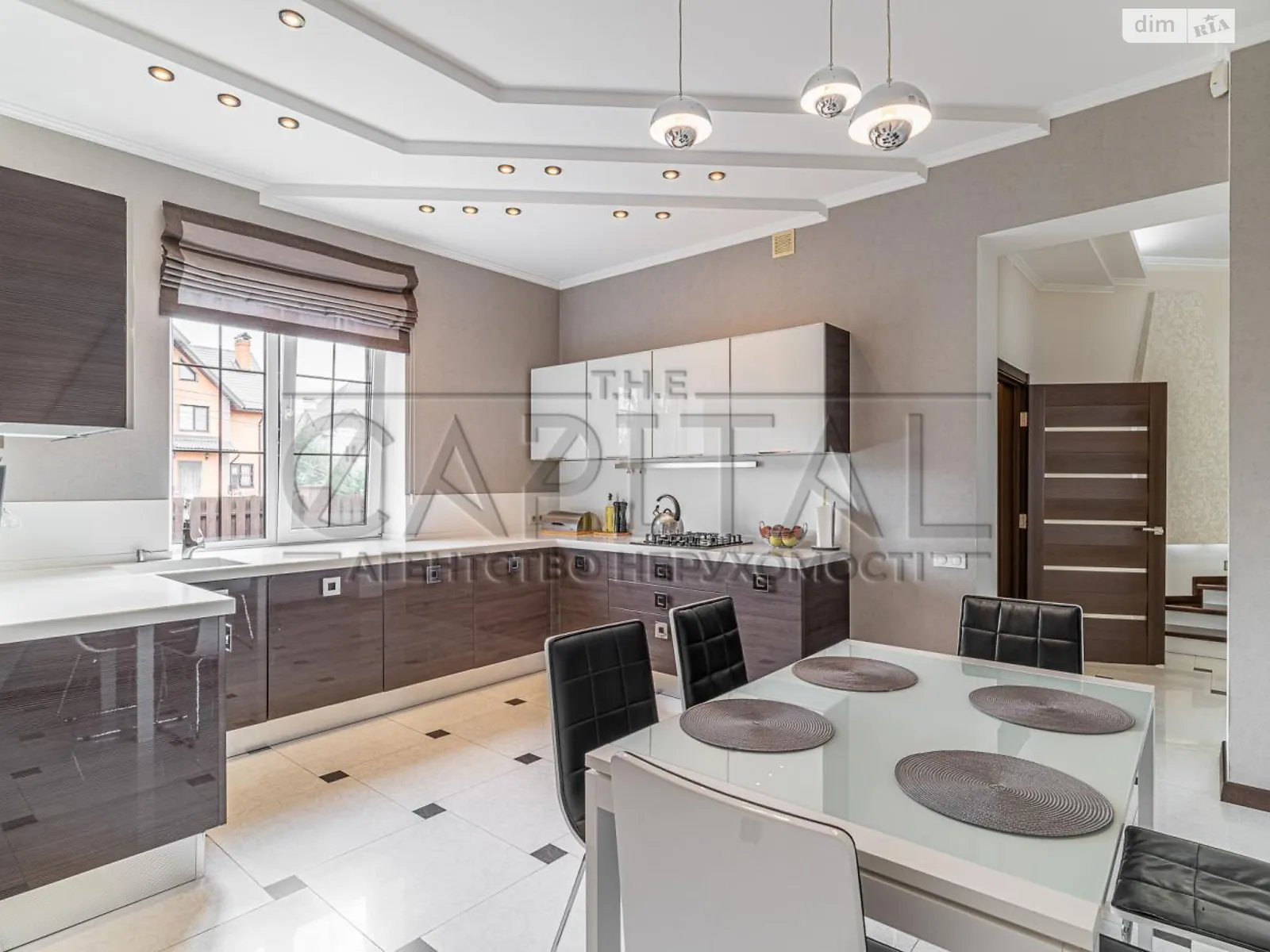 Продається будинок 2 поверховий 275 кв. м с басейном, цена: 550000 $ - фото 1